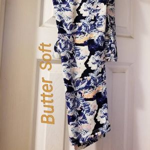 Plus size 2X Floral Leggings